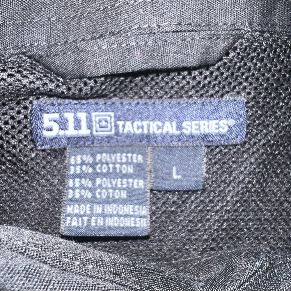 5.11 Tactical Series Shirt Men’s Large Black Short Sleeve Inside Mesh Lining - Picture 3 of 4